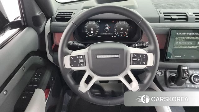 Land Rover Defender (L663) 2025 Черный из Кореи, фото 4