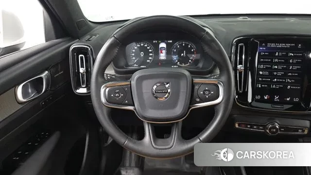 Volvo XC40 2020 Белый из Кореи, фото 4