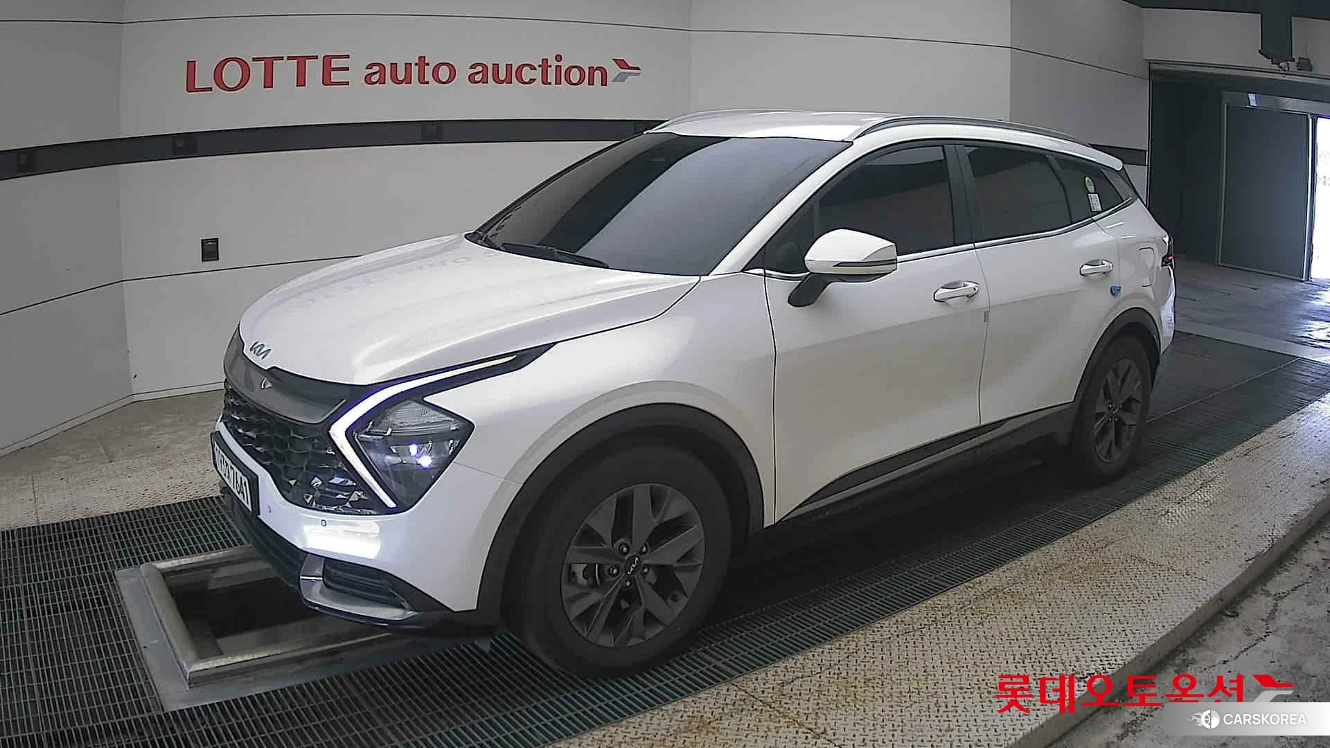 Kia Sportage 2023 Snow White Pearl (optional) из Кореи, фото 4
