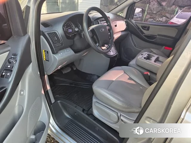 Hyundai The New Grand Starex 2018 Серебристо-серый из Кореи, фото 4