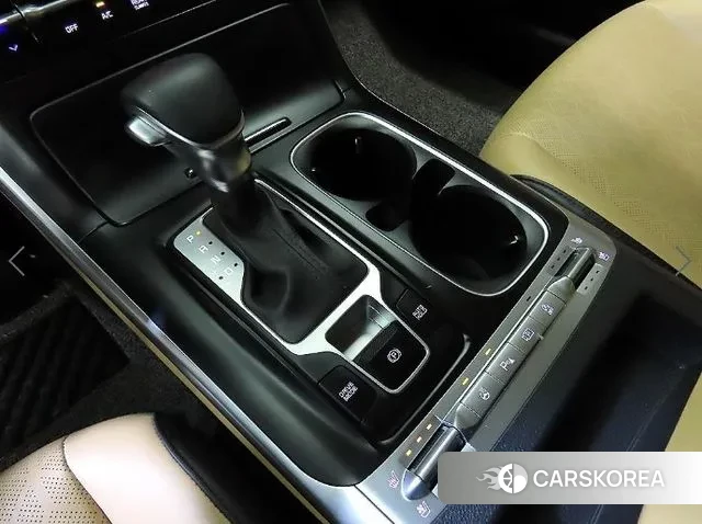 Kia Carnival 4th generation 2022 Белый из Кореи, фото 4