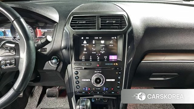 Ford Explorer 2018 Белый из Кореи, фото 4