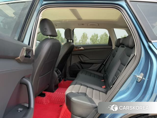 Volkswagen Tuyue 2022 Синий из Китая, фото 4