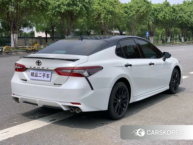 Toyota Camry 2024 Белый из Китая, фото 4