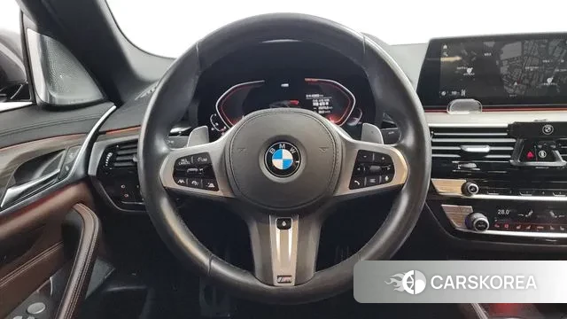 BMW 5 Series (G30) 2020 Серый из Кореи, фото 4