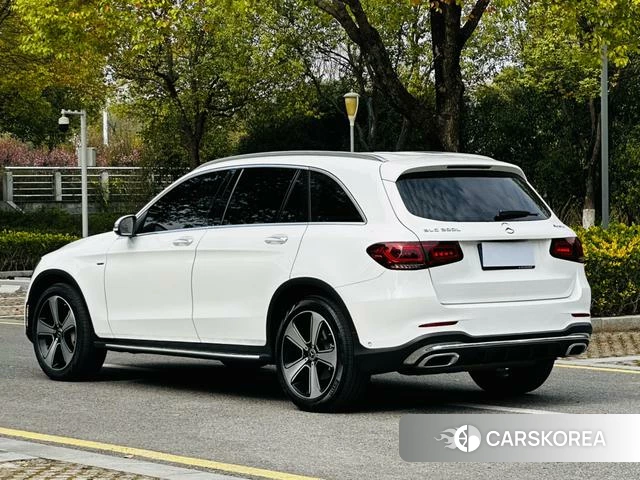 Mercedes-Benz GLC 2022 Белый из Китая, фото 4