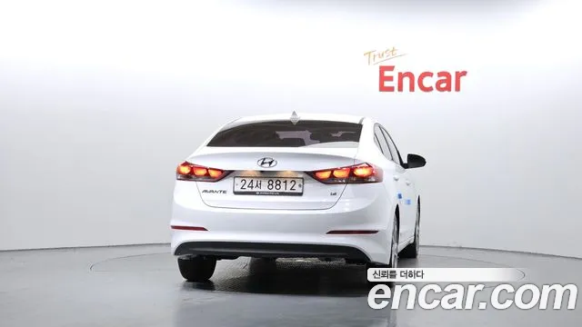 Hyundai Avante AD id 2654410 из Кореи 4