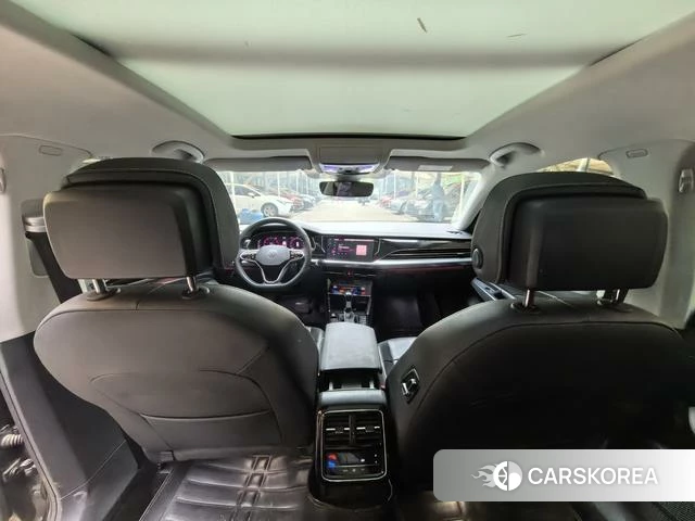 Volkswagen Passat 2023 Черный из Китая, фото 4