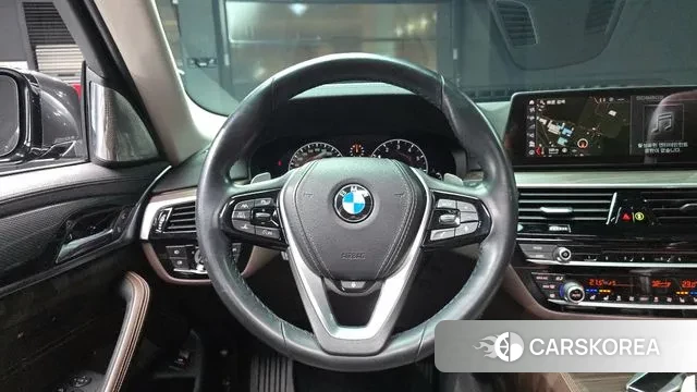 BMW 5 Series (G30) 2019 Серый из Кореи, фото 4