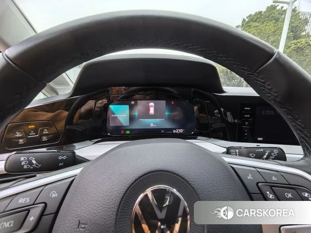 Volkswagen Golf 2021 Красный из Китая, фото 4
