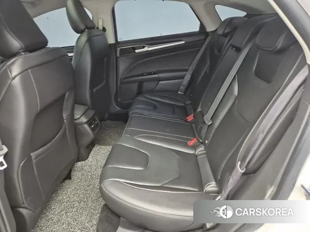 Ford Mondeo 4th Generation 2019 Белый из Кореи, фото 4