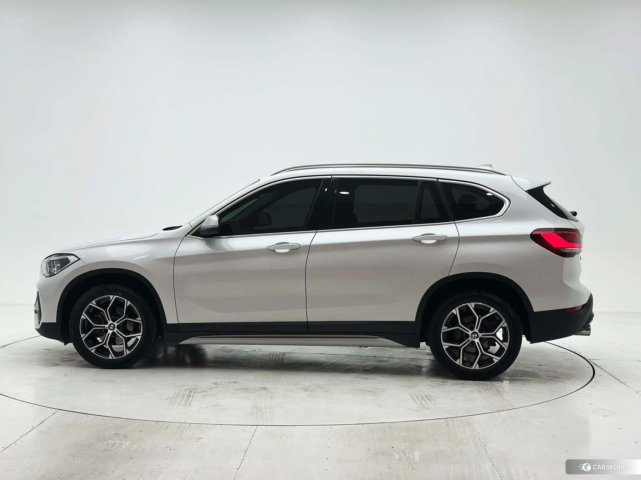 BMW X1 2021 Белый из Китая, фото 4