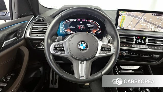 BMW X3 (G01) 2022 Светло-серебряный цвет из Кореи, фото 4