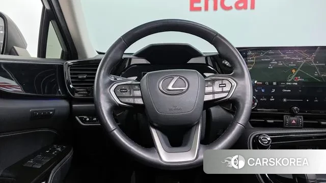 Lexus NX350h Second generation 2022 Черный из Кореи, фото 4