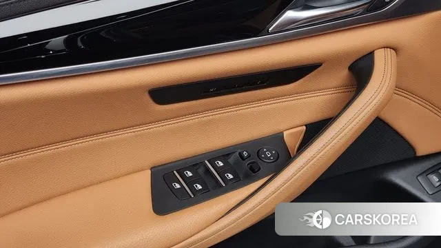 BMW 5 Series (G30) 2020 Серый из Кореи, фото 4