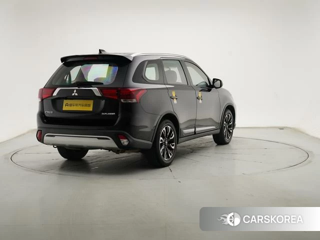 Mitsubishi  Outlander 2019 Черный из Китая, фото 4