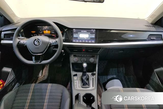 Volkswagen Lavida 2024 Белый из Китая, фото 4