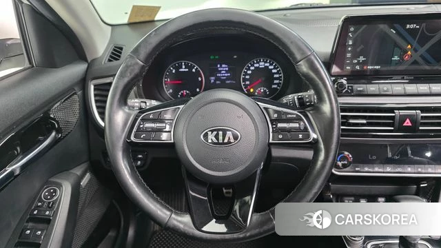 Kia Seltos 2020 Белый из Кореи, фото 4