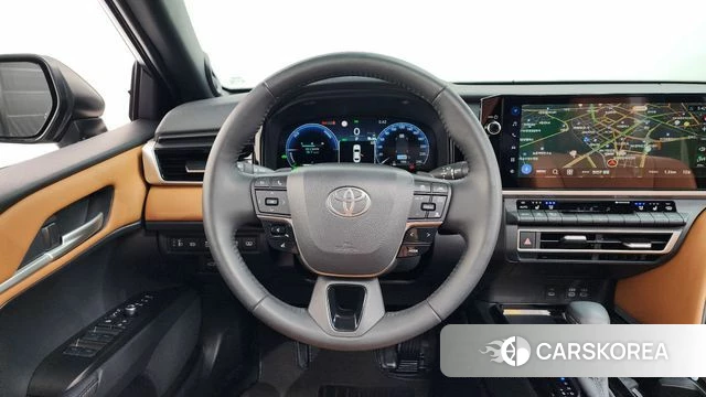 Toyota Camry (XV80) 2025 Серый из Кореи, фото 4