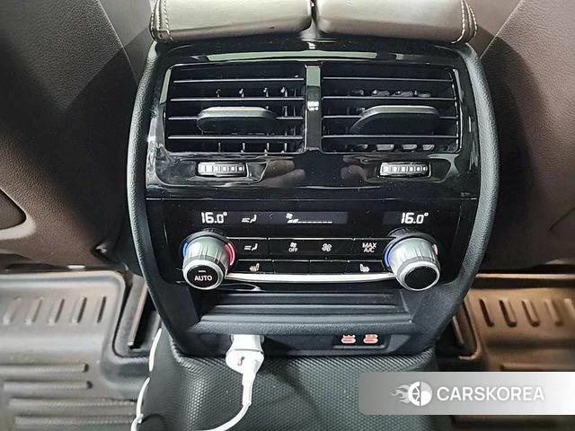 BMW 6 Series GT (G32) 2022 Белый из Кореи, фото 4