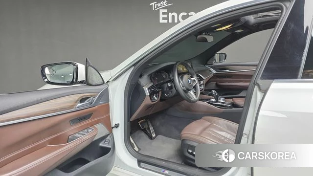 BMW 6 Series GT (G32) 2020 Белый из Кореи, фото 4