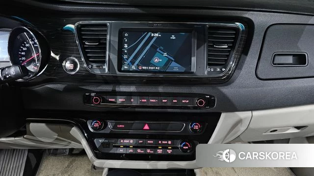 Kia The New Carnival 2020 Белый из Кореи, фото 4