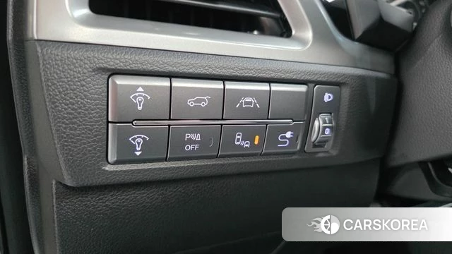 Ssangyong Beautiful Korando 2019 Белый из Кореи, фото 4