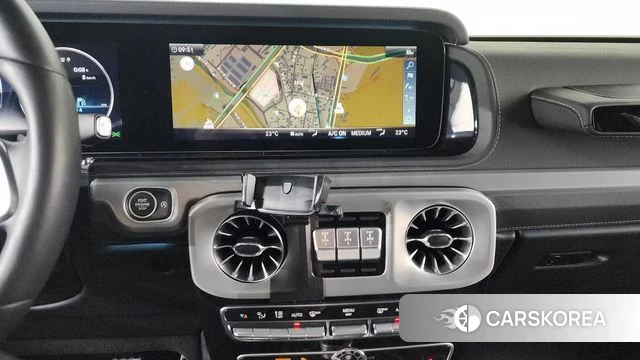 Mercedes-Benz G-Class W463b 2023 Белый из Кореи, фото 4