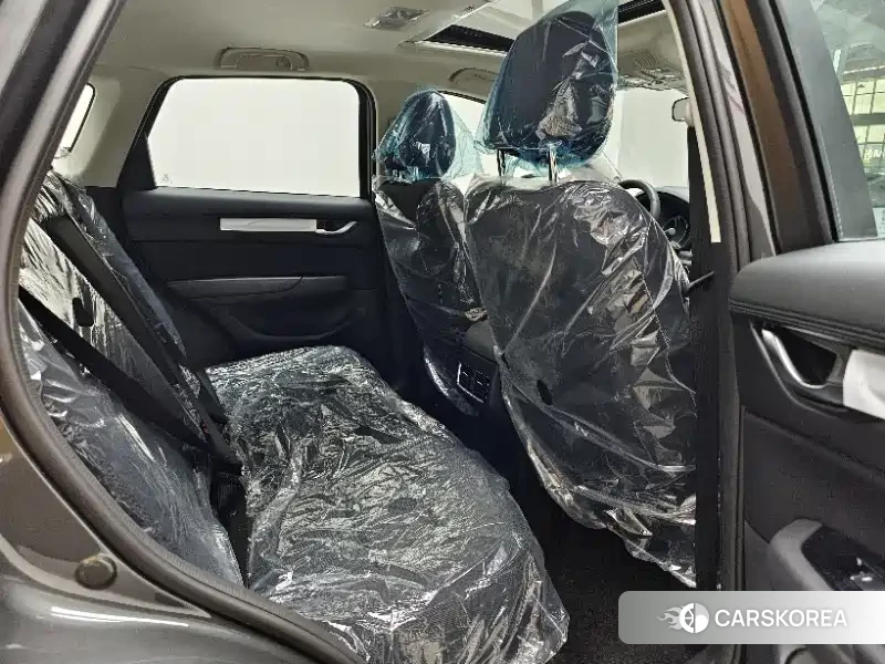 Mazda CX-5 2025 Silver/gray из Китая, фото 4