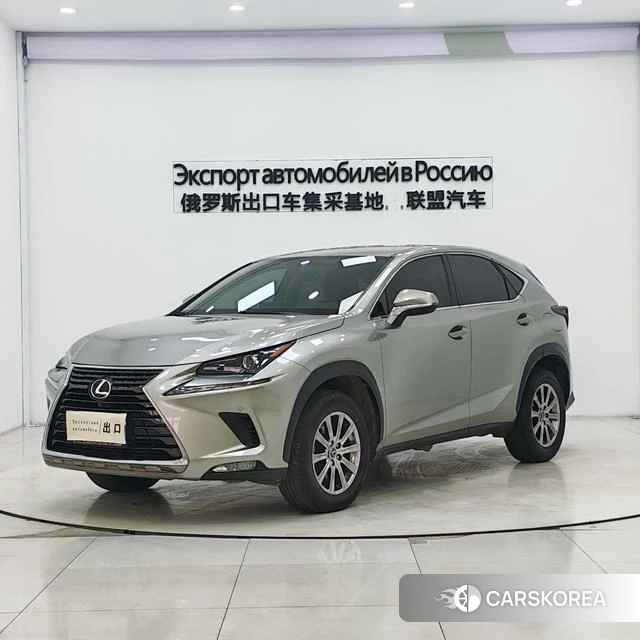 Lexus NX 2021 Серебристо-серый из Китая, фото 4