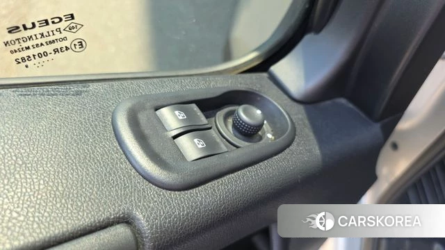 Renault Korea (Samsung) Master 2019 Серебристо-серый из Кореи, фото 4