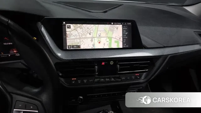 BMW 1 Series (F40) 2021 Белый из Кореи, фото 4