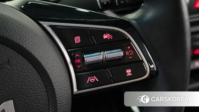 Kia The New K3 2nd generation 2022 Белый из Кореи, фото 4
