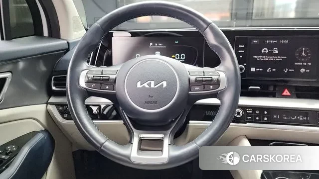 Kia Sportage 5th Generation 2022 Белый из Кореи, фото 4