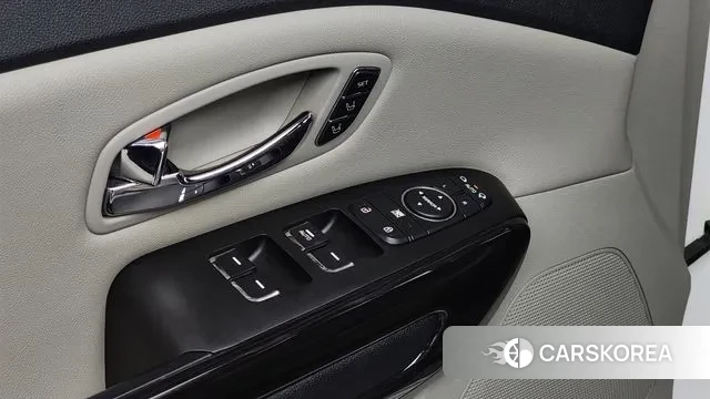 Kia The New Carnival 2018 Белый из Кореи, фото 4