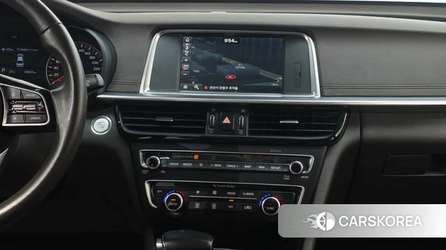 Kia The New K5 2nd generation 2018 Белый из Кореи, фото 4