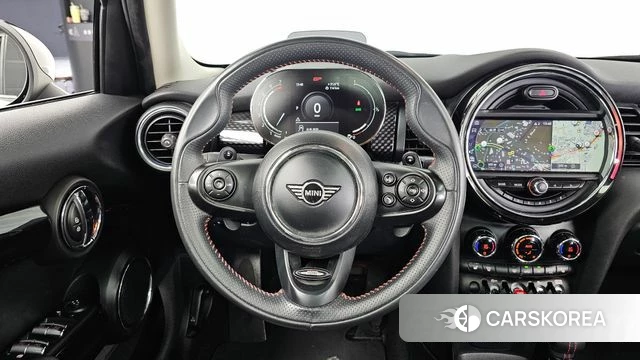 Mini Cooper S 2019 Зеленый из Кореи, фото 4