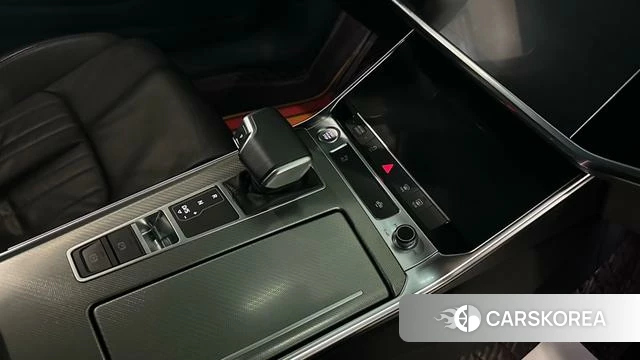 Audi A6L 2020 Черный из Китая, фото 4