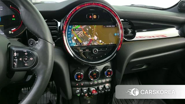 Mini Cooper S 2021 Серебристо-серый из Кореи, фото 4