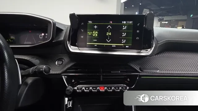 Peugeot 2008 Second generation 2022 Белый из Кореи, фото 4