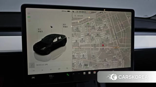 Tesla Model Y 2025 Черный из Кореи, фото 4