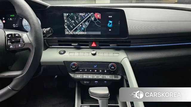 Hyundai The New Avante (CN7) 2024 Серебристо-серый из Кореи, фото 4