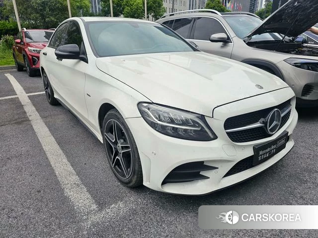 Mercedes-Benz Class C 2021 Белый из Китая, фото 4