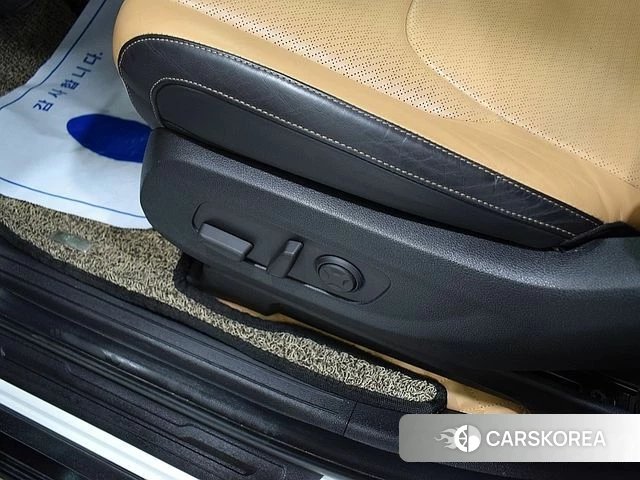 Kia Carnival 4th generation 2021 Белый из Кореи, фото 4