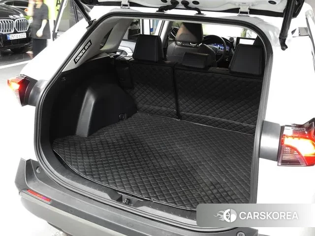 Toyota RAV4 5th Generation 2023 Белый из Кореи, фото 4
