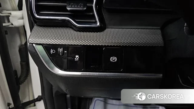 Kia Sportage 5th Generation 2023 Белый из Кореи, фото 4