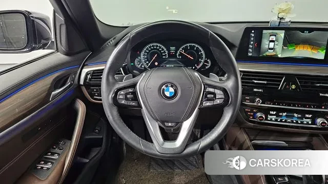 BMW 5 Series (G30) 2018 Синий из Кореи, фото 4