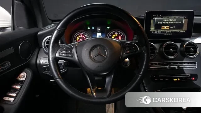 Mercedes-Benz GLC-Class X253 2019 Белый из Кореи, фото 4