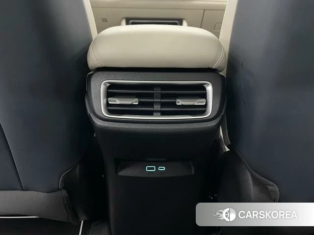 BYD Qin L EV 2025 Белый из Китая, фото 4