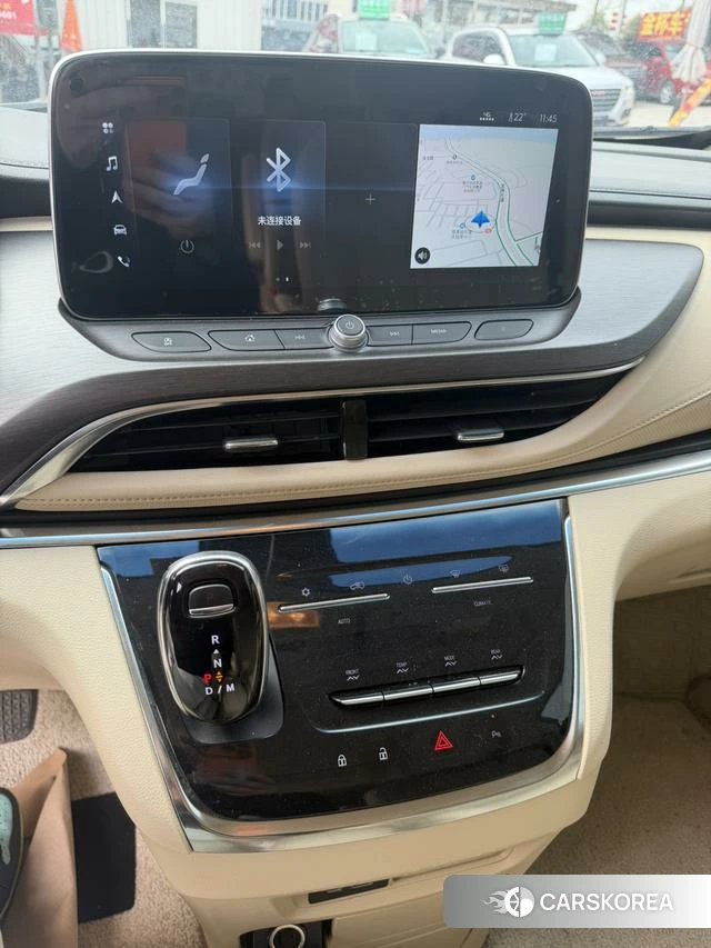 Buick GL8 2023 Коричневый из Китая, фото 4
